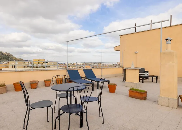 Apartment Floor With Rooftop Terrace Near St. Peter