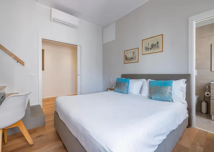 Apartment Floor With Rooftop Terrace Near St. Peter *